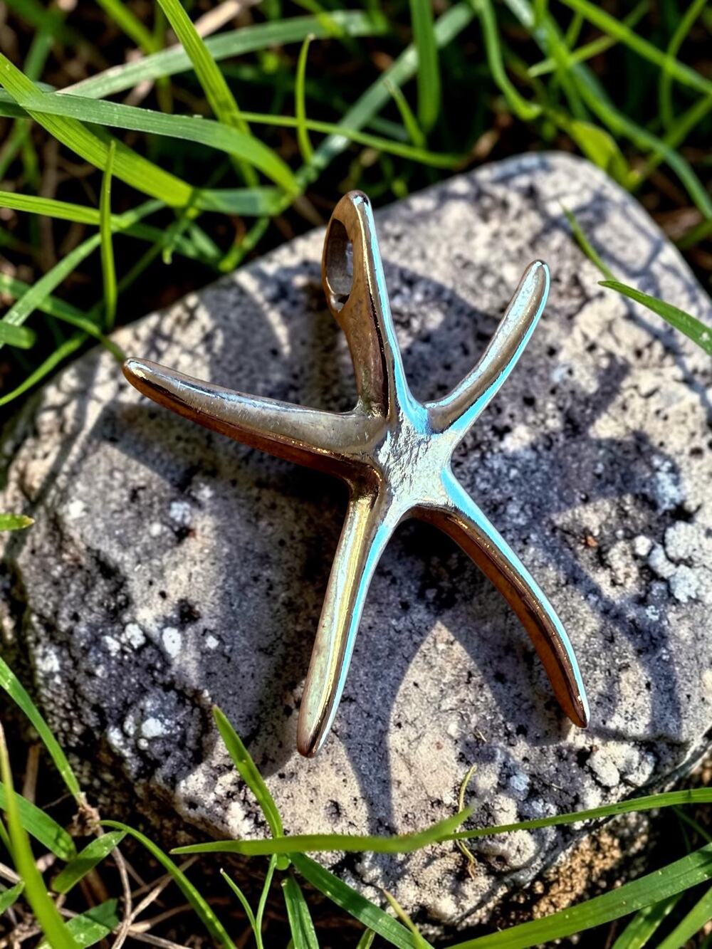 Vintage Silver Starfish Pendant Sculptural Ocean Motif - Picture 4 of 5